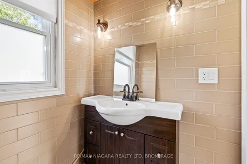 11496 Cook Lane, Wainfleet, ON L3K 5V4