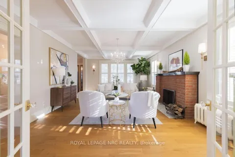 50 Hillcrest Avenue, St. Catharines, ON L2R 4Y1