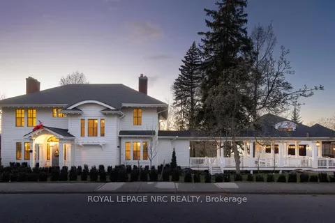 50 Hillcrest Avenue, St. Catharines, ON L2R 4Y1
