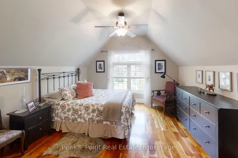 339566 PRESQU'ILE Road, Georgian Bluffs, ON N0H 1S0