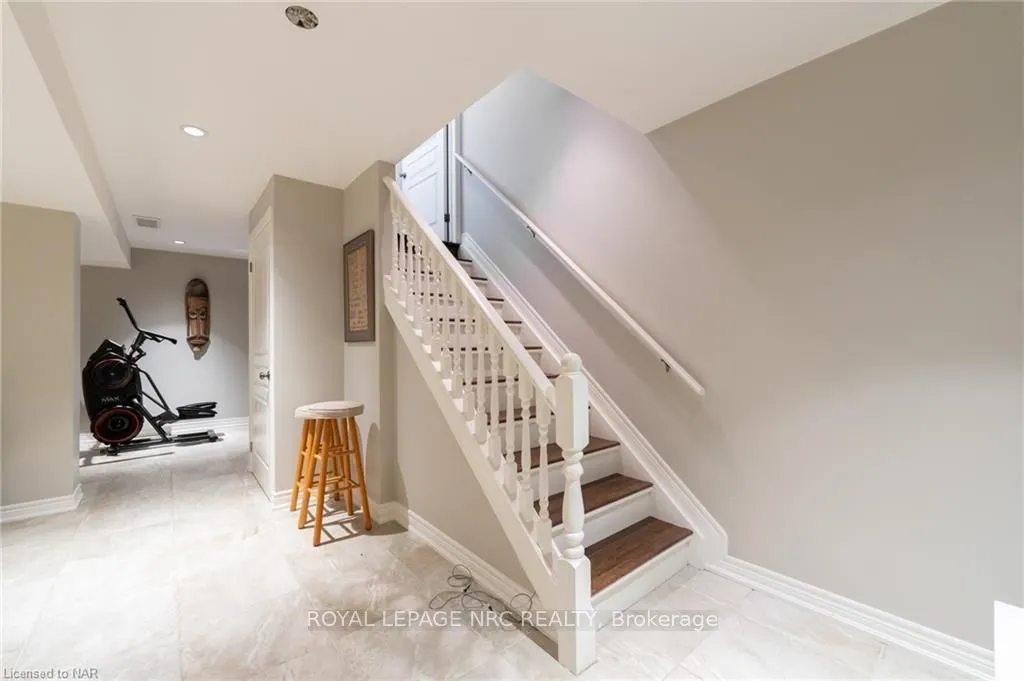 535 CARRIE Avenue, Fort Erie, ON L0S 1N0