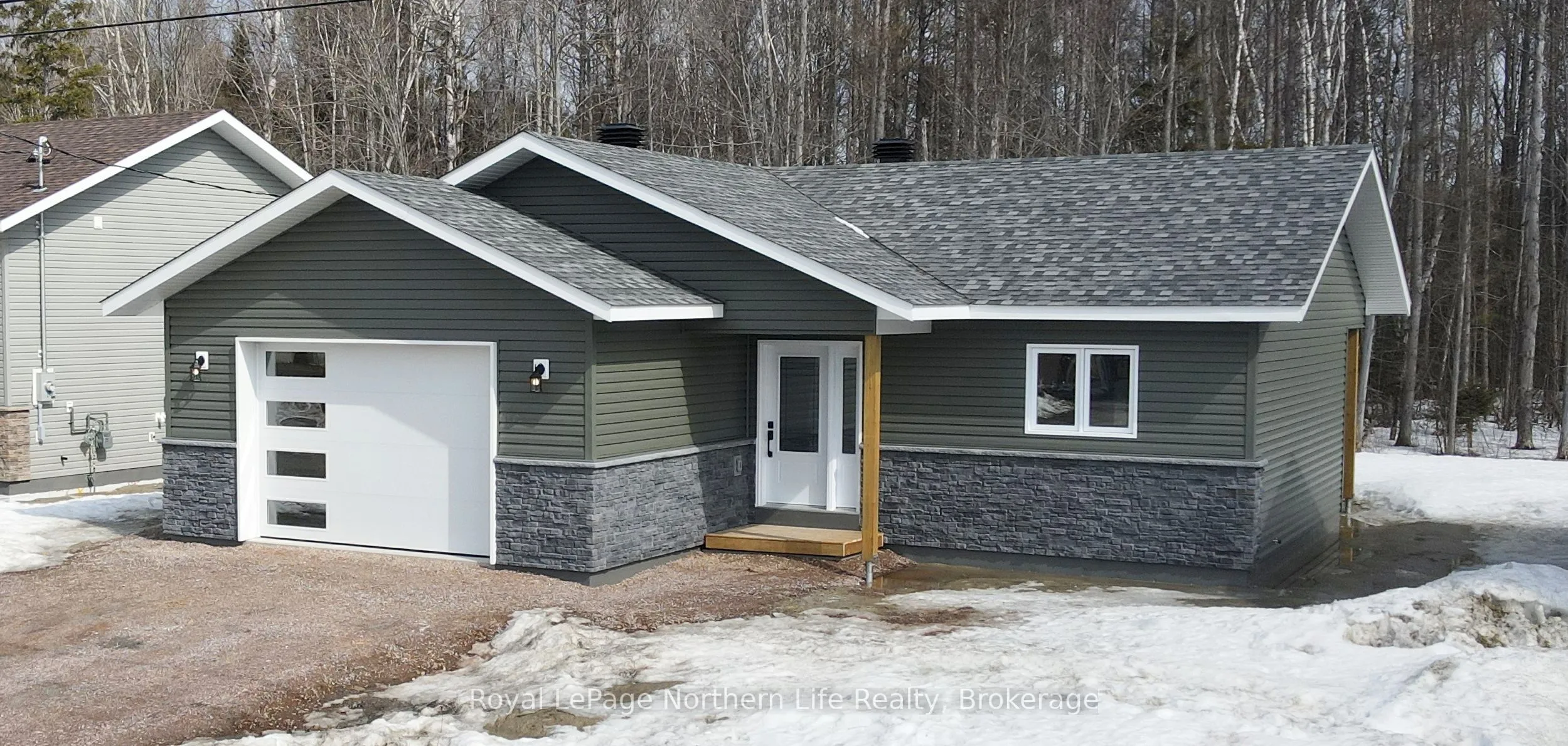 416 Roy Street, West Nipissing, ON P2B 2B5