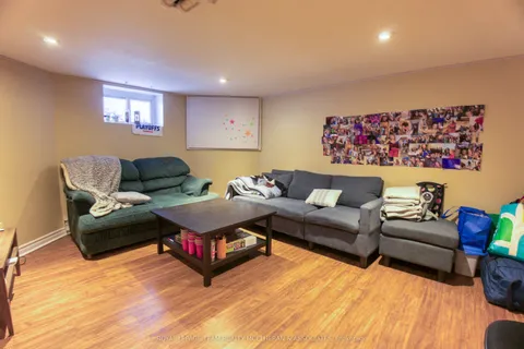 330 Osgoode Street, Lower Town - Sandy Hill, ON K1N 6T2
