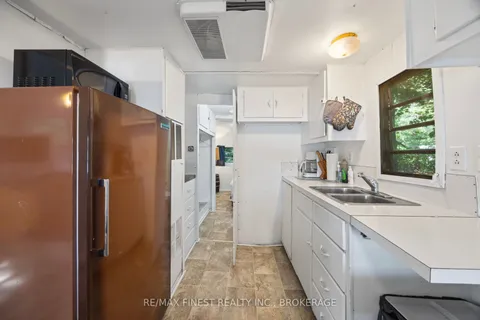 805 Burns Lane, Frontenac, ON K0H 1T0