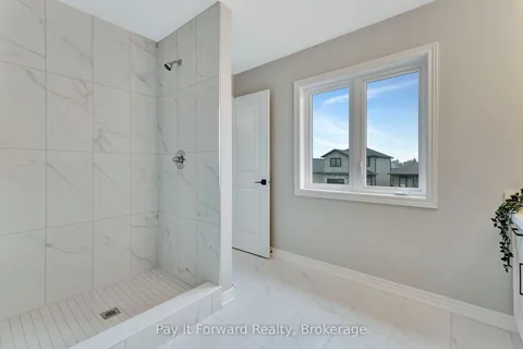 247 Lafayette Street, Haldimand, ON N0A 1J0