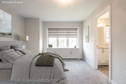 12 Rapids Lane, Hamilton, ON L8K 0A3