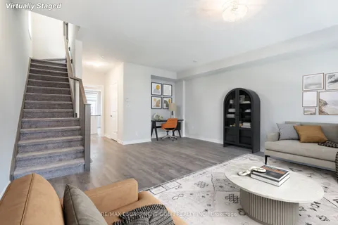12 Rapids Lane, Hamilton, ON L8K 0A3