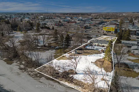 782 Notre Dame Street, Russell, ON K0A 1W0