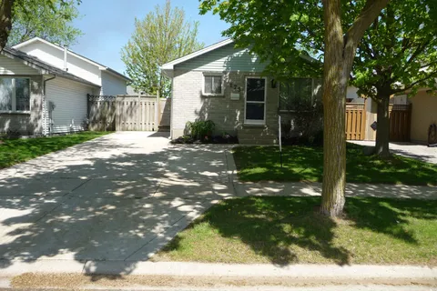 175 Portsmouth Crescent, ON N5V 4C7