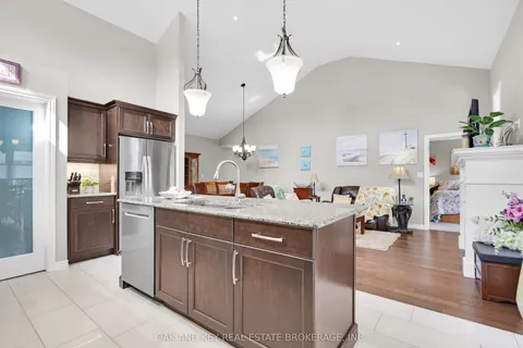 190 Emery Street, Central Elgin, ON N5L 0A6