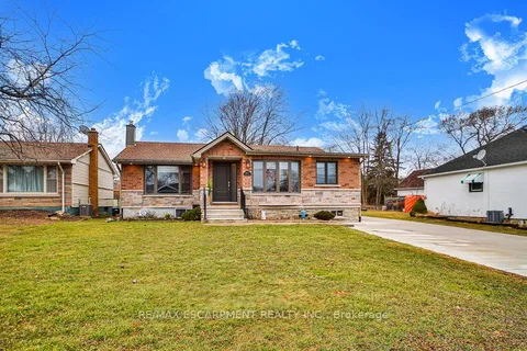 4182 William Street, Lincoln, ON L3J 0K8
