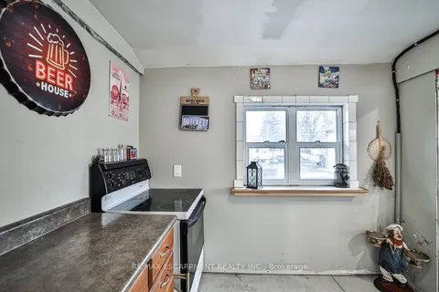 4182 William Street, Lincoln, ON L3J 0K8