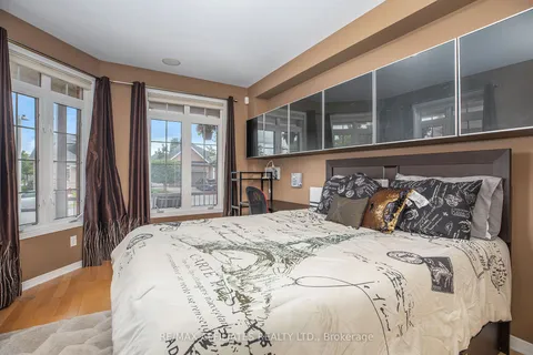 58 GRENWICH Circle, Carlington - Central Park, ON K2C 4G1