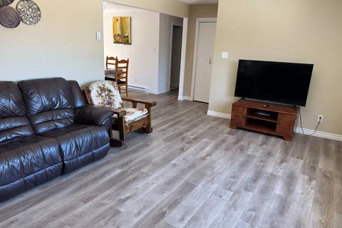 341 Palmerston Street, Saugeen Shores, ON N0H 2L0