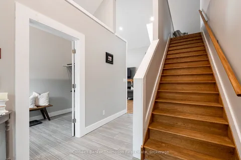 17 Deerhurst Highlands Drive, Huntsville, ON P1H 1B1