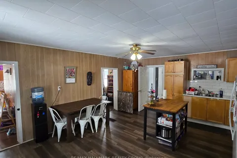 7122 Bank Street, Greely - Metcalfe - Osgoode - Vernon and Area, ON K0A 2P0