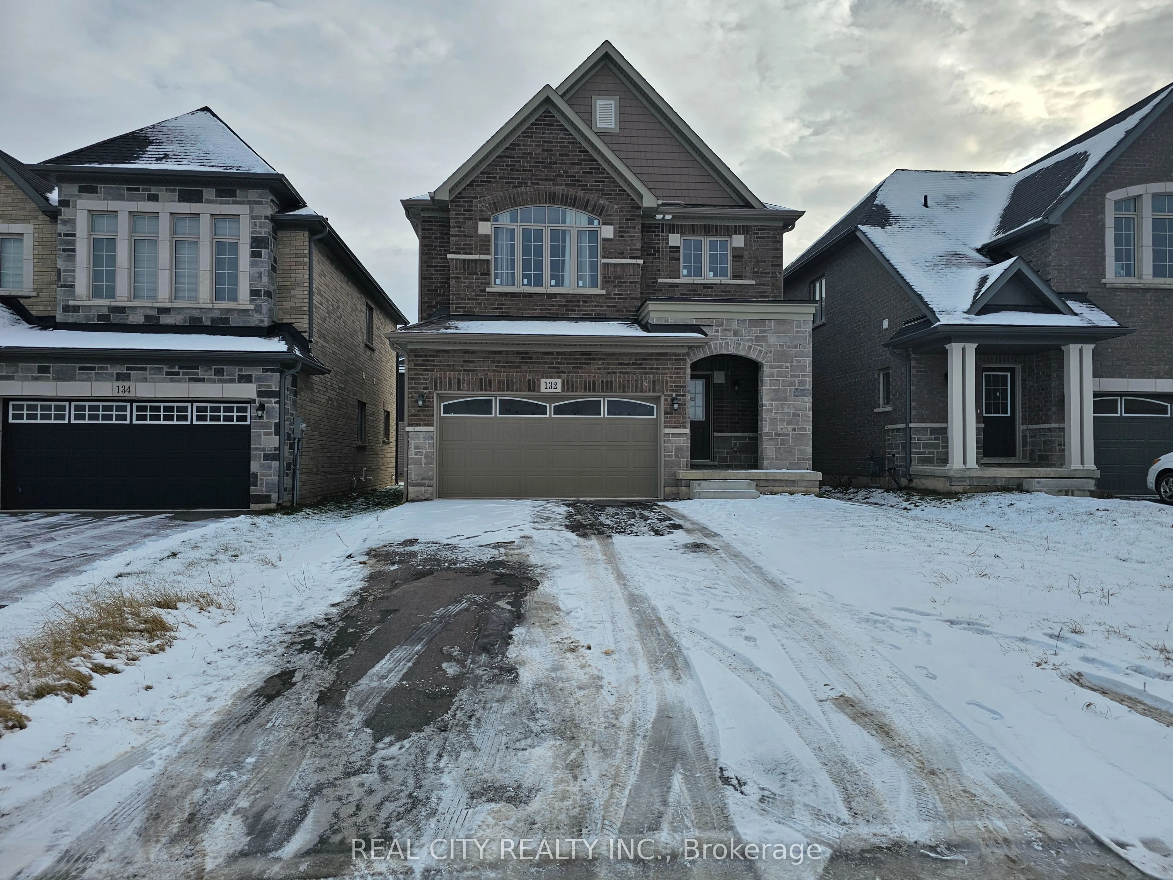 132 Sunset Way, Thorold, ON L0S 1A0