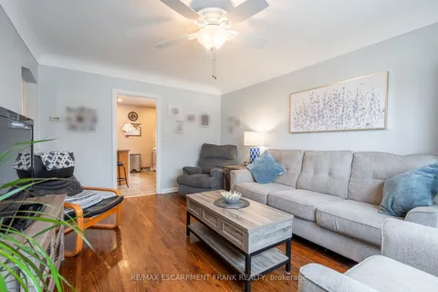 1061 CENTRAL Avenue, Hamilton, ON L8K 1N3