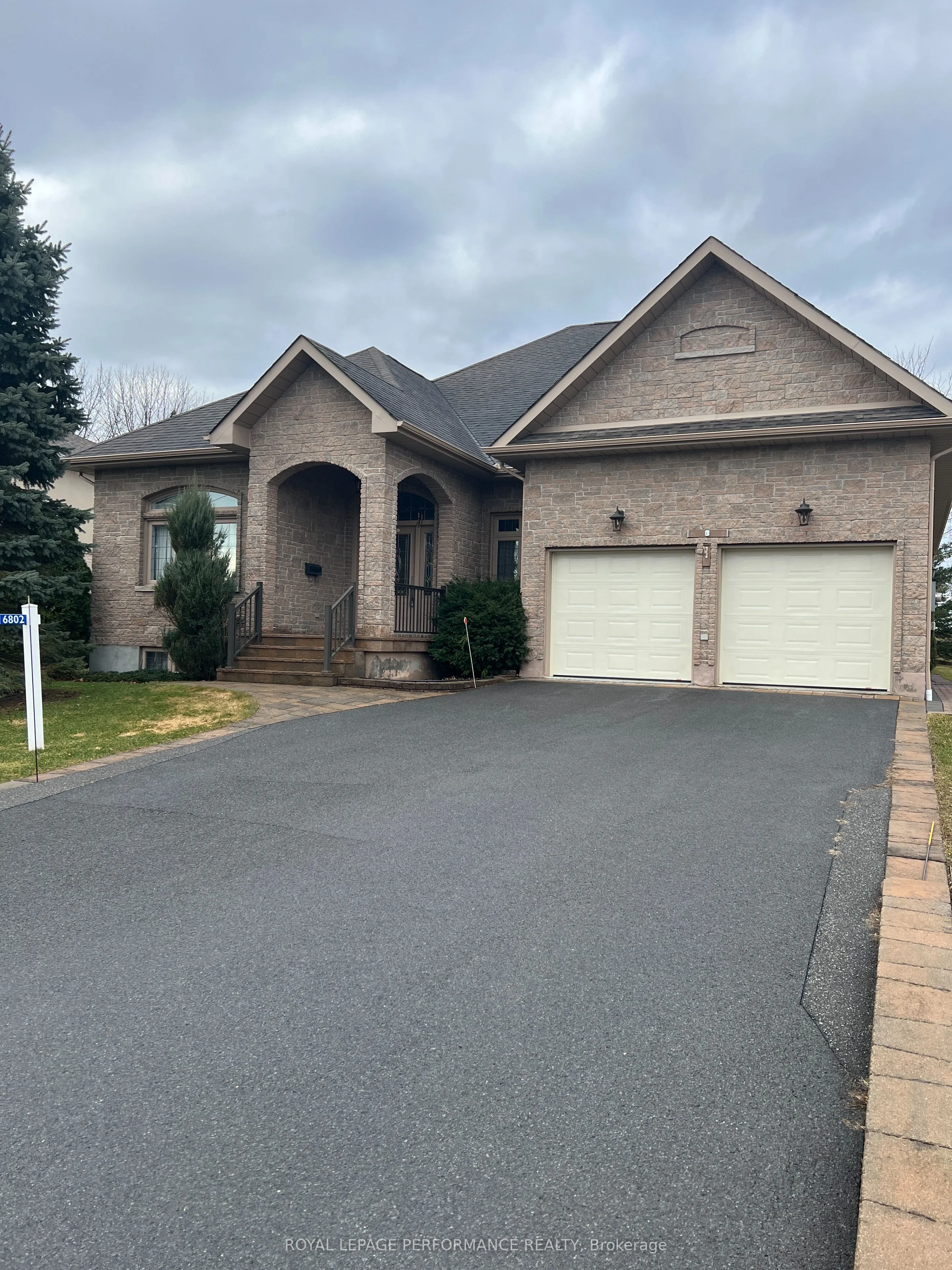 6802 Riverview Drive, South Glengarry, ON K6H 7M1