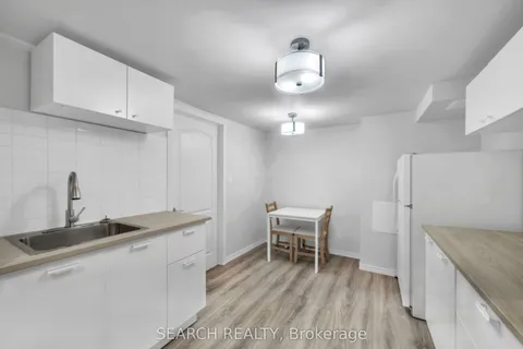 396 First Avenue, Welland, ON L3C 5Z1