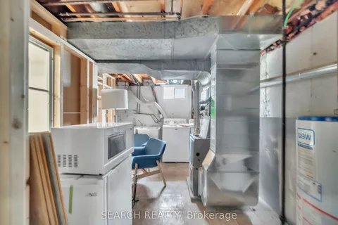 396 First Avenue, Welland, ON L3C 5Z1