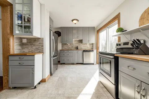 120 Queen Street, ON K7A 3N6