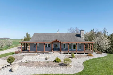 737 Lake Range Drive, Huron-Kinloss, ON N2Z 0B3