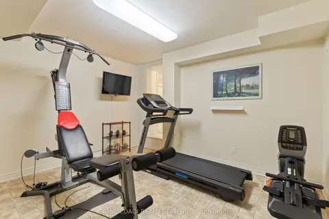 14 Lakeshore Road, Fort Erie, ON L2A 1B1