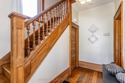 175 Broadway Street, North Middlesex, ON N0M 2K0