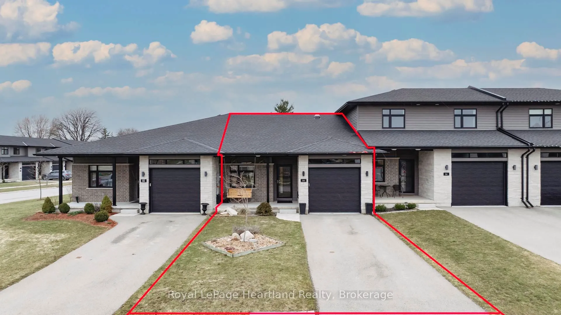 84 Rowe Avenue, South Huron, ON N0M 1S1