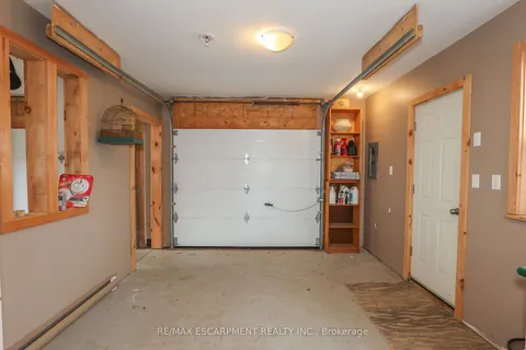 15 Adelaide Street, Grimsby, ON L3M 1X2