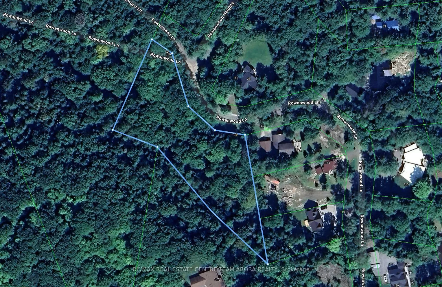 122 Rowanwood Lane, Huntsville, ON P0B 1M0