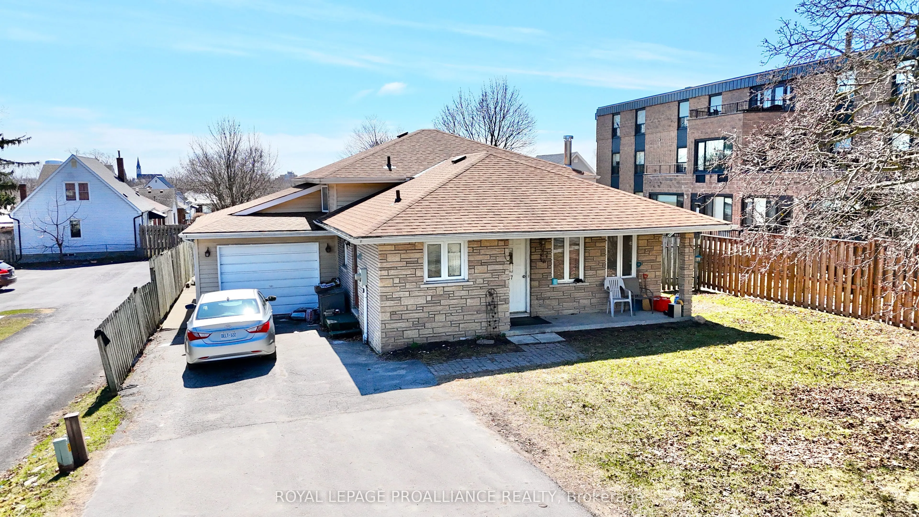 57 Donald Street, Belleville, ON K8P 2J2