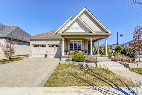 12 Stoneridge Crescent, Niagara-on-the-Lake, ON L0S 1J1