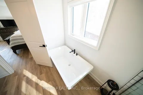 113 Daugaard Avenue, Brant, ON N3L 0L6