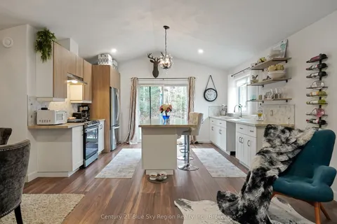 104 GREENWOOD Drive, Bonfield, ON P0H 1E0