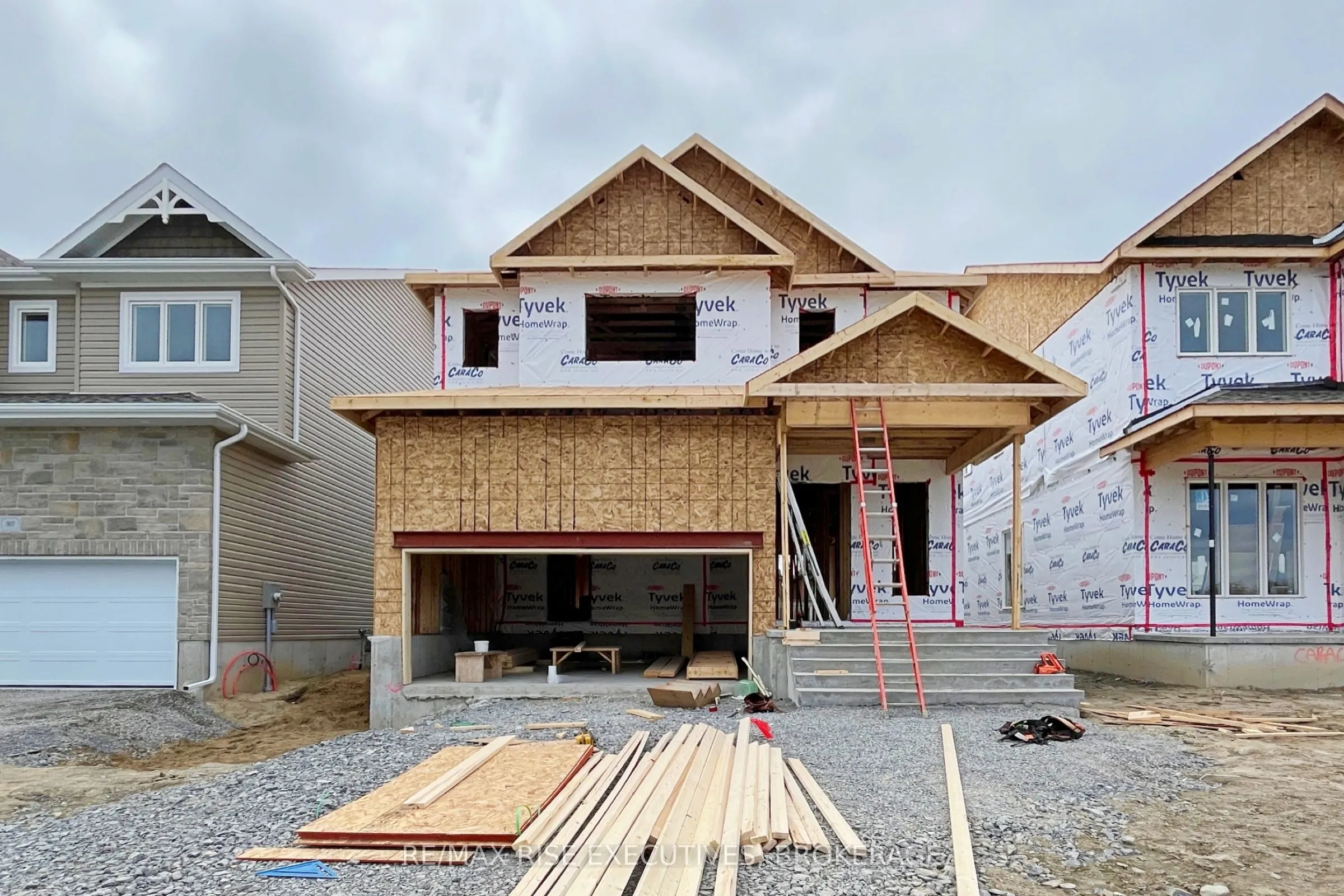 921 Goodwin Drive, Kingston, ON K7P 0P8