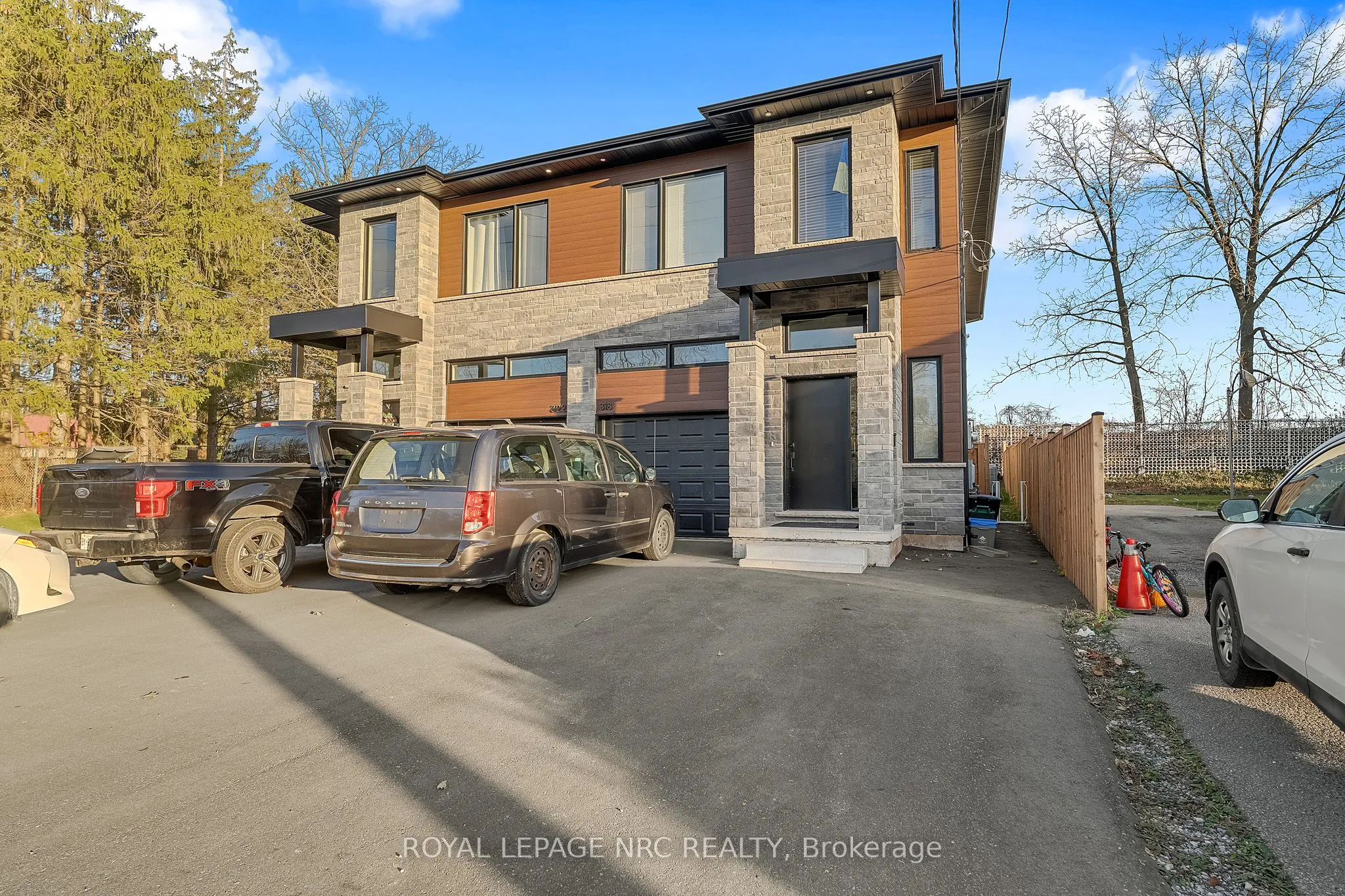 318 River Road, Welland, ON L3B 2S4