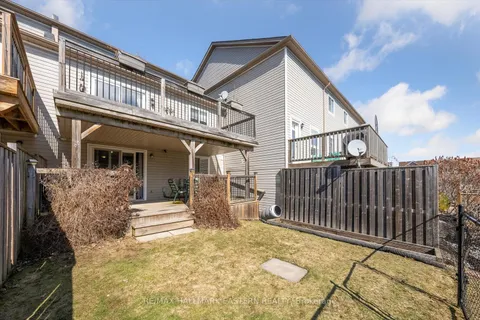 257 Tobin Court, Peterborough North, ON K9H 7S7