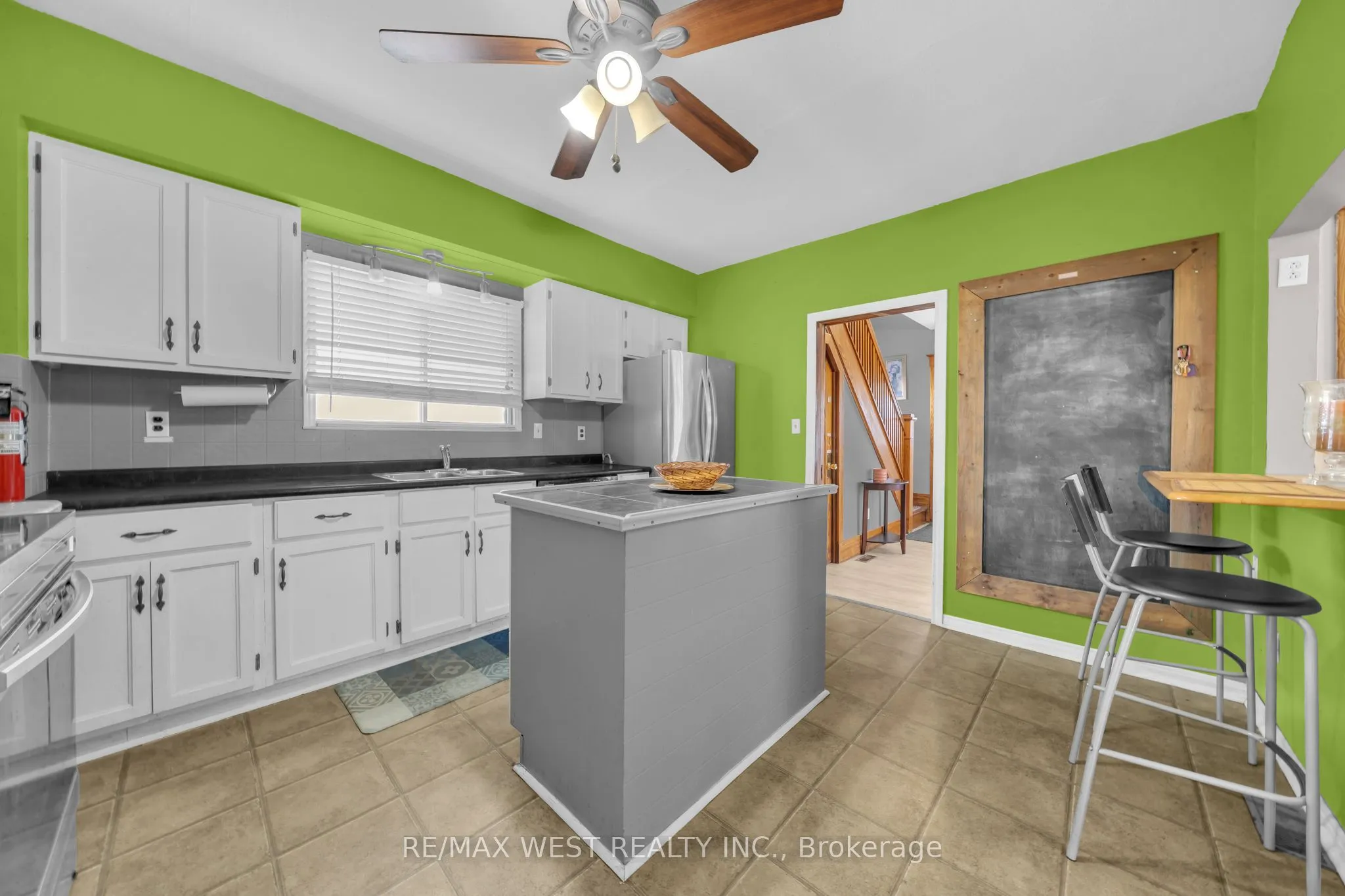 6367 Culp Street, Niagara Falls, ON L2G 2C2