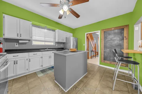 6367 Culp Street, Niagara Falls, ON L2G 2C2