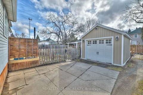 92 Dufferin Street, St. Catharines, ON L2R 1Z8