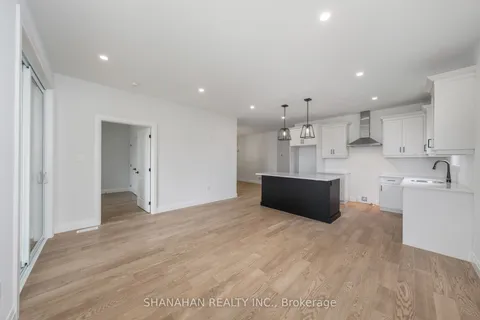 397 Victoria Street, Warwick, ON N0M 2S0