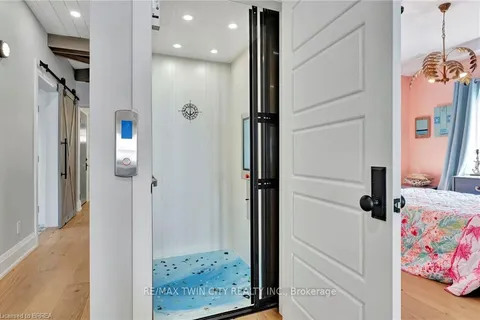 33 Cedar Drive, Norfolk, ON N0E 1W0