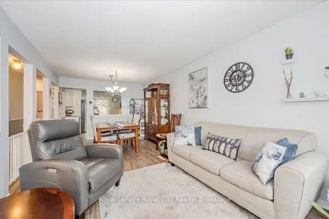 392 Imperial Road, Guelph, ON N1K 1K3