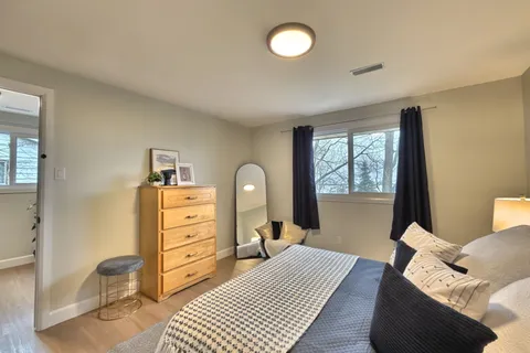 188 Southfield Drive, ON N7G 3V4