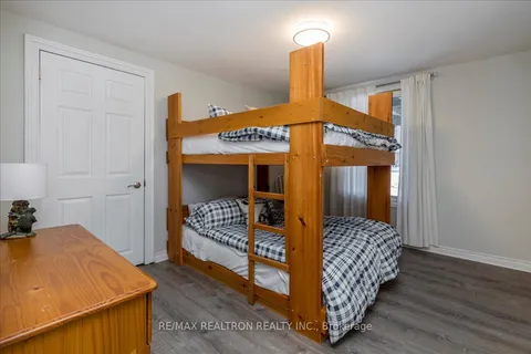 146 Carmichael Crescent, Blue Mountains, ON L9Y 0R3