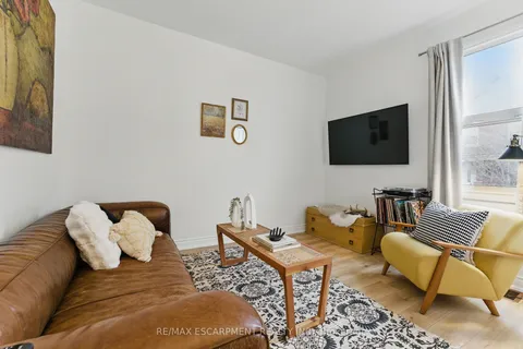 50 HARVEY Street, Hamilton, ON L8L 2L8