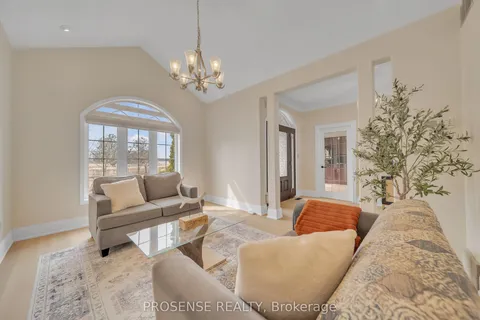 214 Maple Avenue, Brant, ON N0E 1A0