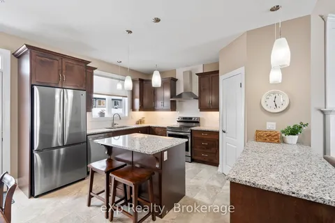 127 DOUGS Crescent, Wellington North, ON N0G 2L4